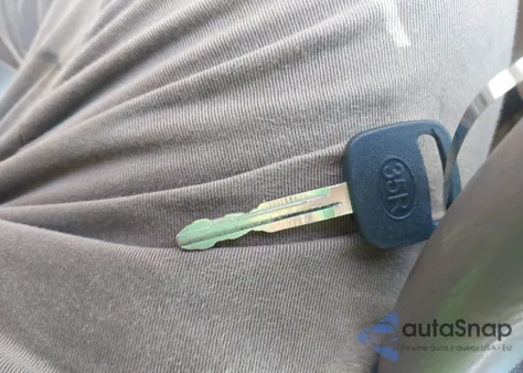 2001 Toyota Camry Ce z USA, uszkodzony, nr VIN 4T1BG22K01U053432